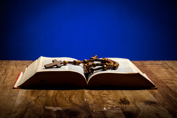 Wall Mural - Holy Bible and Rosary