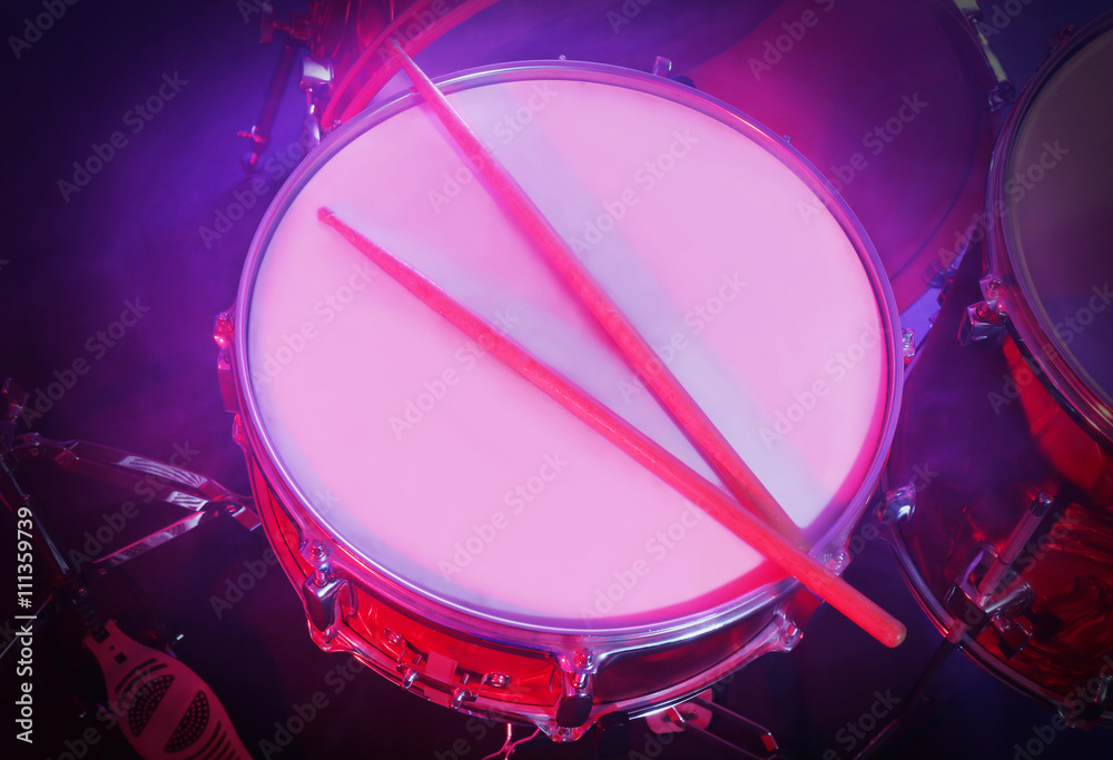 Drums set and sticks, close-up