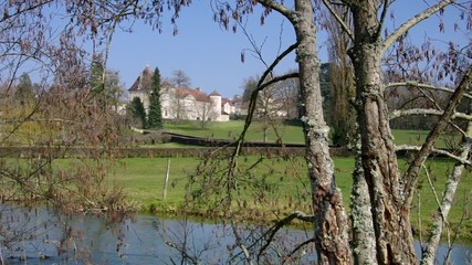 Wall Mural - Saint-Seine-sur-Vingeanne vid 01