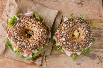 Wall Mural - Whole Grain bagel