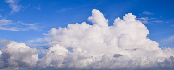 Aufkleber - Fantastic soft white clouds against blue sky