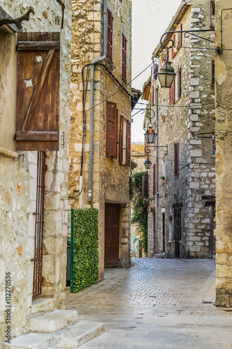 Fototapeta na wymiar Beautiful street