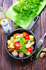 Sticker - fried meat with vegetables