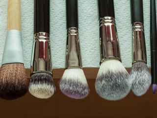 Process of cleaning drying makeup brushes