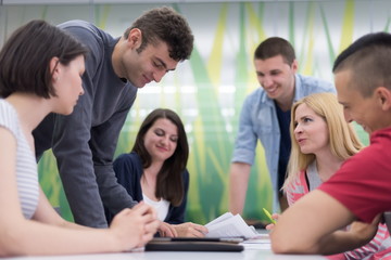 Canvas Print - students group study