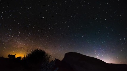 Night Sky short Time-lapse Hyper-lapse milky way rising