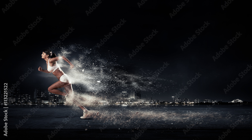 Athlete running fast - obrazy, fototapety, plakaty 