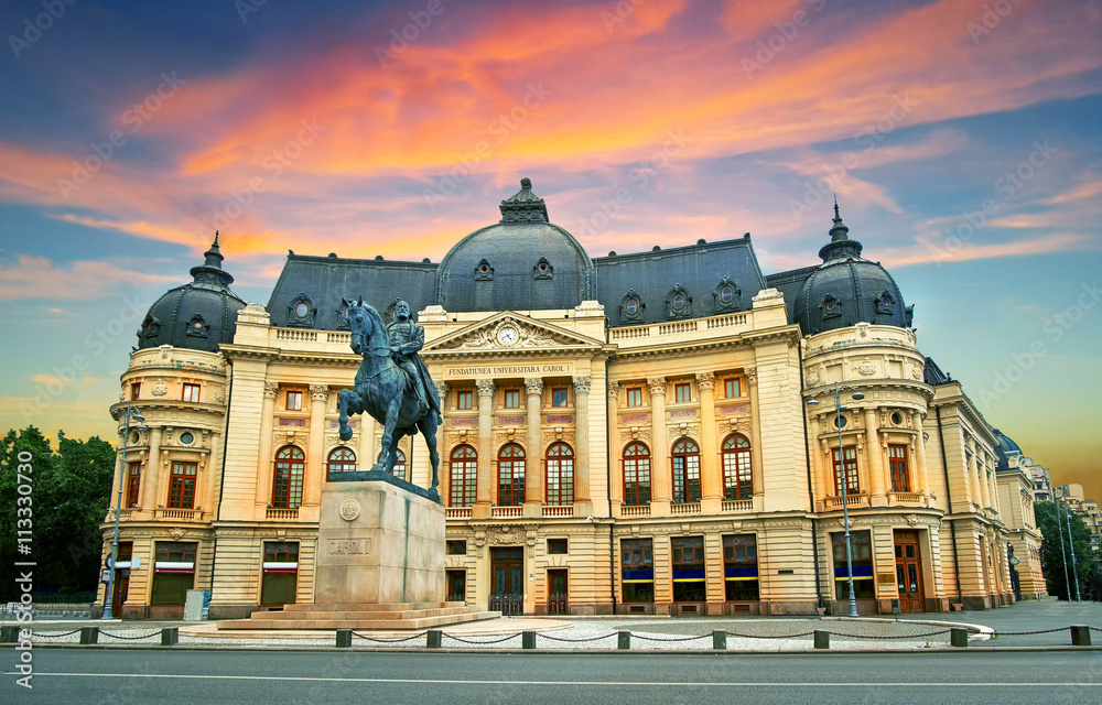 Obraz na płótnie Bucharest / Bucuresti at Sunset. Calea Victoriei, National Library w salonie