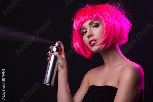 Naklejka na szybę Potrait of young woman with pink hair