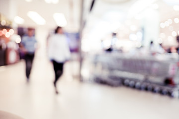 Aufkleber - Blurred background, people shopping at department store with bok