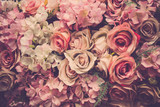 Fototapeta Tęcza - Valentine day background. Retro pink roses flower background