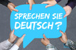 © Markus Mainka - Gruppe Menschen halten Sprechen Sie Deutsch Sprache Sprachen ler