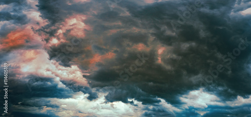 Fotografía Panorama of a stormy sky