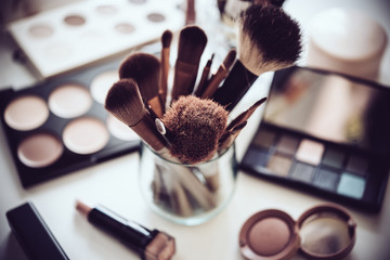 professional makeup brushes and tools, make-up products set