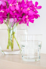 Canvas Print - Water glass