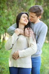 Canvas Print - Lovely couple in park