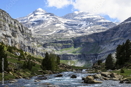 Plakat Pireneje  park-narodowy-ordesa-y-monte-perdido