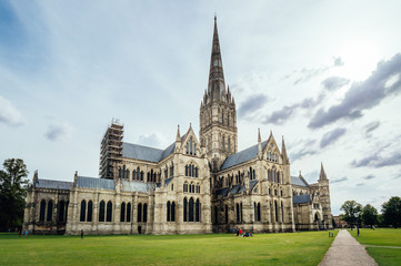 Outdoor view of Salisbury Cathedral at sunset