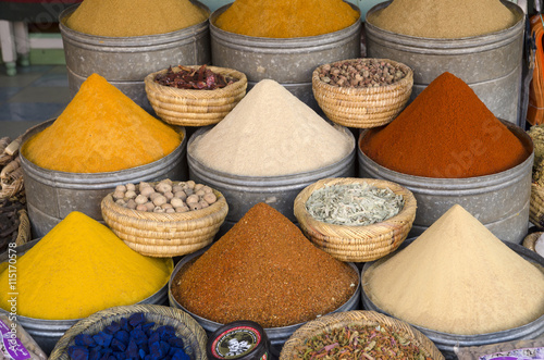Obraz Dibond Wybór ziół i przypraw, Marrakesz