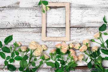 Wall Mural - Wooden frame with roses