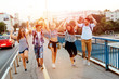 © NDABCREATIVITY - Happy young people hanging out