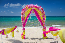 Decorations For Wedding In The Beach