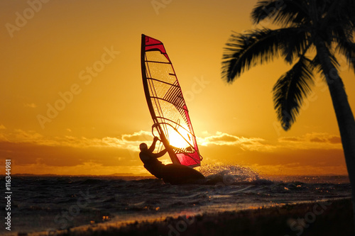 Dekoracja na wymiar  windsurfing-o-zmierzchu