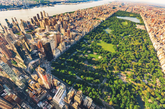 aerial view of manhattan looking north up central park