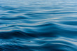 Leinwanddruck Bild - wave on the surface of the lake