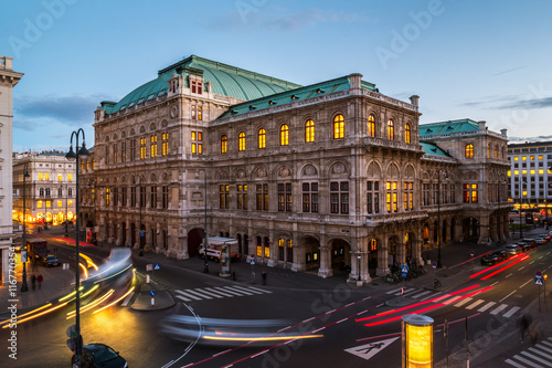 Fototapeta na szkło Wiedeńska Opera Państwowa w nocy