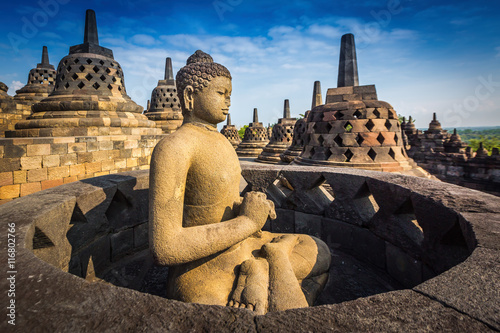 Fotografía Buddha statue in Borobudur Temple, Java island, Indonesia.