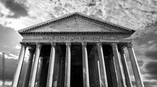 Fototapeta High contrast black and white of the ancient Roman Pantheon in Rome, Italy