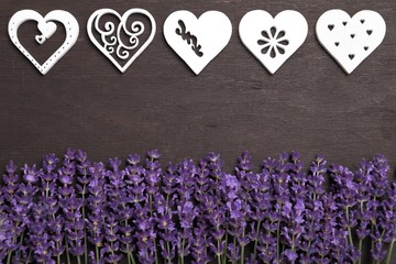 Fotomurales - Lavender and hearts.