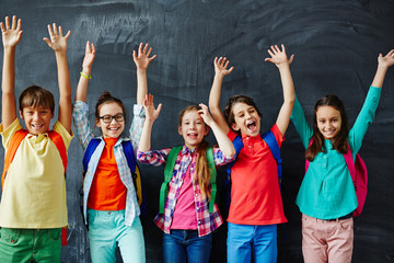 Wall Mural - Schoolchildren