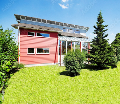 Haus Im Skandinavischen Stil Buy This Stock Photo And Explore