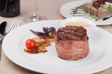 Wall Mural - grilled fillet steak on an plate