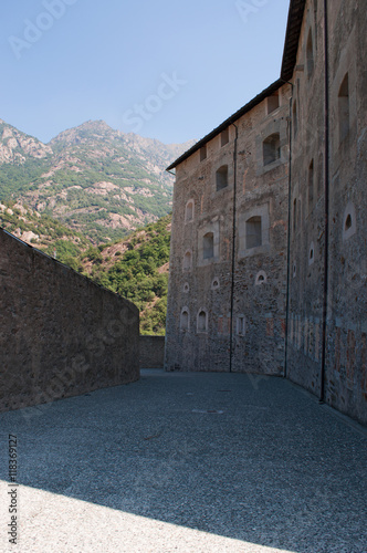 Fotografía Bard: vista del Forte di Bard il 29 luglio 2016
