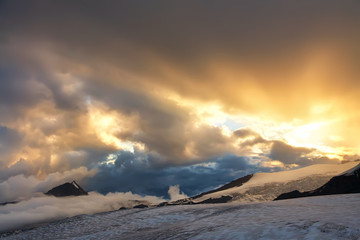 Wall Mural - alpine mountain landscape