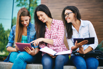 Poster - Students with touchpad