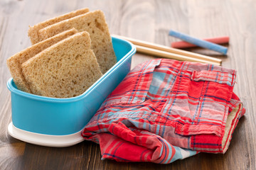 Poster - bread in lunchbox