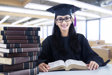 Smart bachelor in library