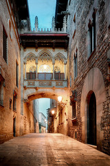 Canvas Print - Barri Gothic Quarter and Bridge of Sighs in Barcelona, Catalonia