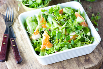 Wall Mural - Fresh healthy caesar salad with vegetables and chicken