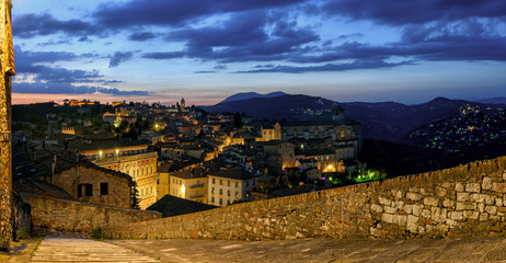 Wall Mural - Perugia (Umbria) panorama from Porta Sole at twilight