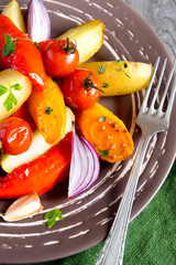 Canvas Print - oven baked vegetables