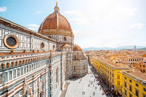 Fotografie, Obraz Top cityscape view on the dome of Santa Maria del Fiore church and old town in F