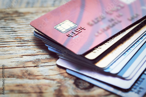 Cuadros en Lienzo Set of color credit cards on wooden table