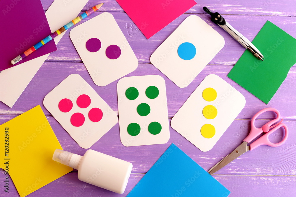 Scissors Flash Cards Flash cards for toddler, preschooler. How to teach kid to read colors ...