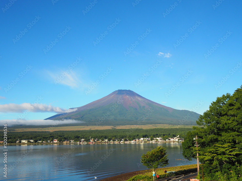 9月の富士山Stock Photo | Adobe Stock