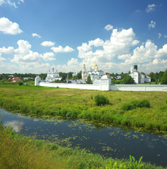 Wall Mural - Summer landscape in Suzdal